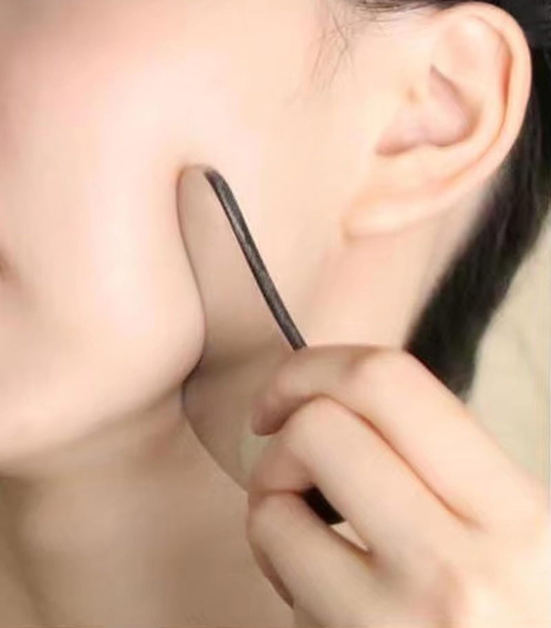 Stainless steel metal gua sha heart shape - Image 5