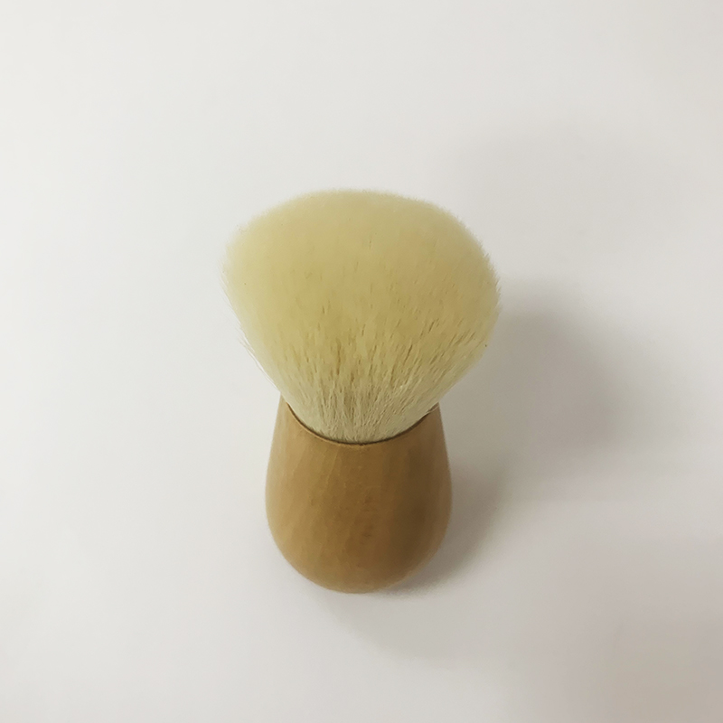 Wooden Kabuki brush - Image 5