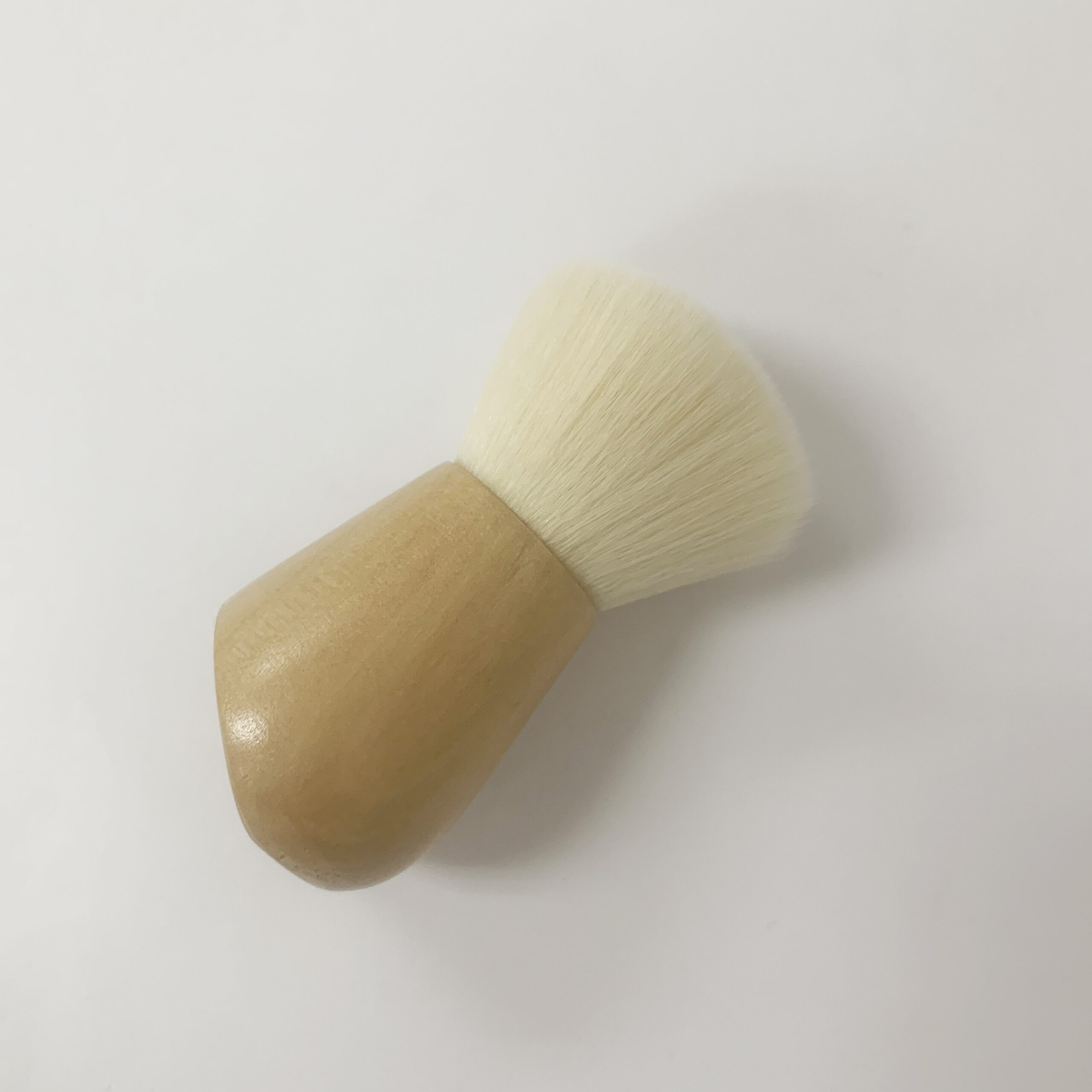 Wooden Kabuki brush - Image 4